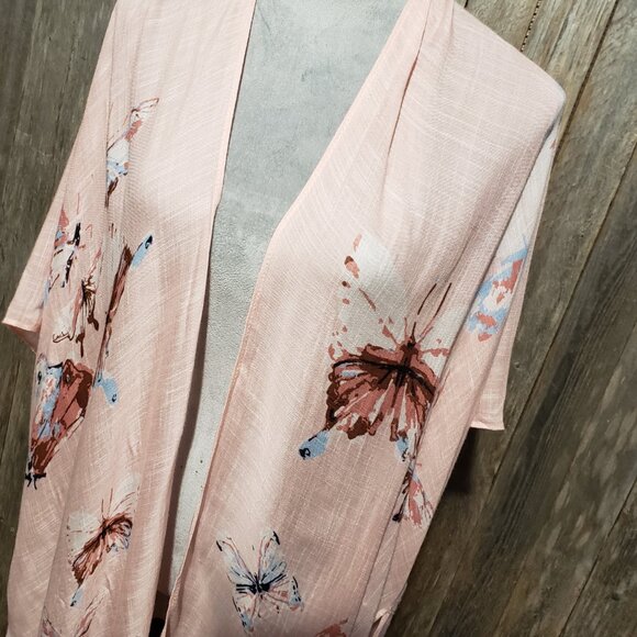 Windsor OS Kimono Duster Wrap Pink Butterflies Boho Flowy Cover Up One Size - Picture 2 of 5